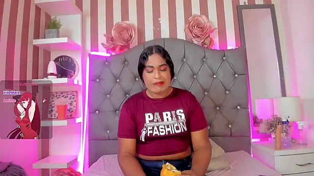 Snapshot of Valentina-Nova- chatting on March 29, 3:50 am Valentina-Nova- online show from March 29, 3:50 am