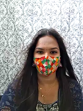 Snapshot of Tamil_Charu_ chatting on May 11, 4:07 am Tamil Charu online show from May 11, 4:07 am