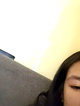 Luna Moonfang online show from March 31, 2:17 pm