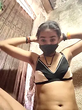 Vidya Balan143 online show from April 22, 5:10 am