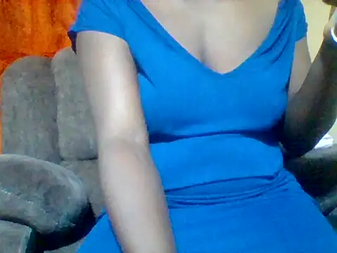 Snapshot of zee66658 chatting on April 15, 3:46 am zee66658 online show from April 15, 3:46 am