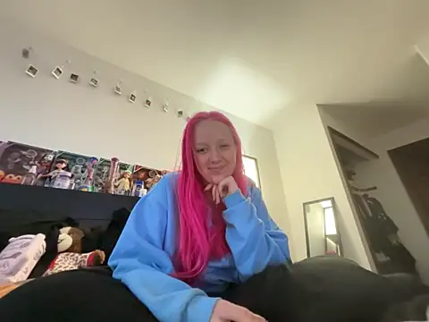 pinkhairfun16 online show from February 19, 12:45 pm