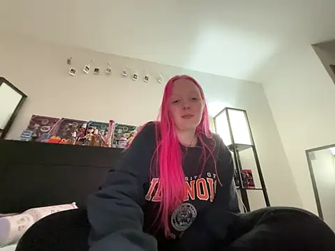 pinkhairfun16 online show from February 20, 2:19 am