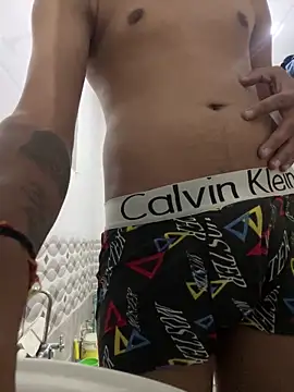 swaggyboii online show from March 19, 6:56 pm