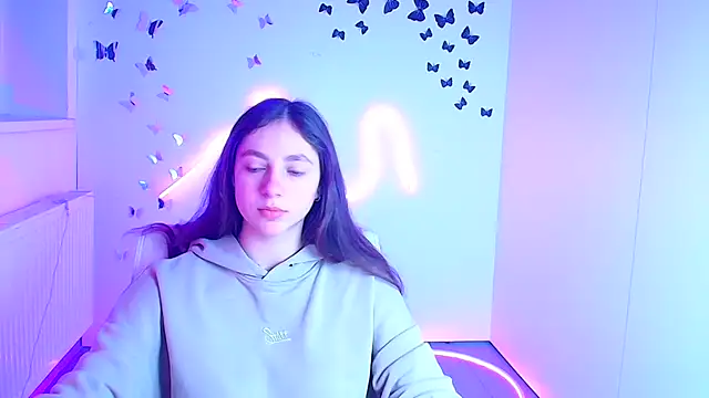 Snapshot of KissMeJulia chatting on March 16, 6:28 am KissMeJulia online show from March 16, 6:28 am