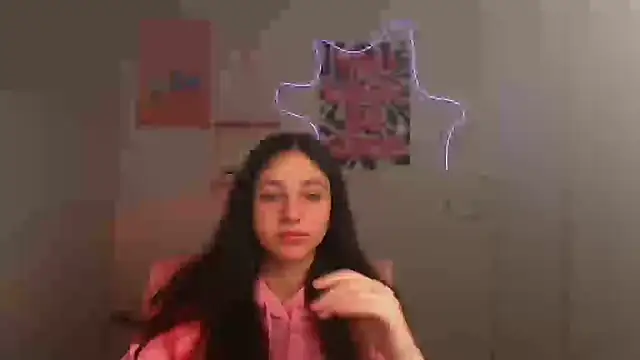 Snapshot of KissMeJulia chatting on March 17, 6:39 am KissMeJulia online show from March 17, 6:39 am