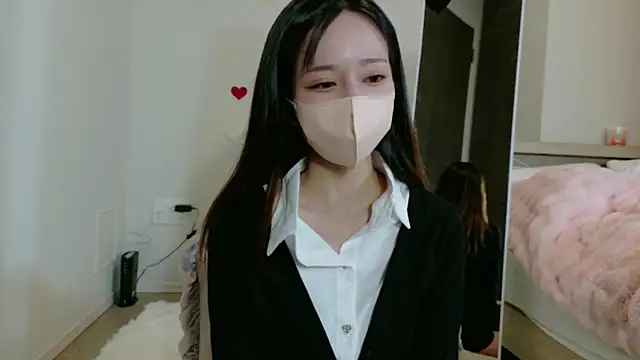 maichan v online show from March 6, 1:18 pm