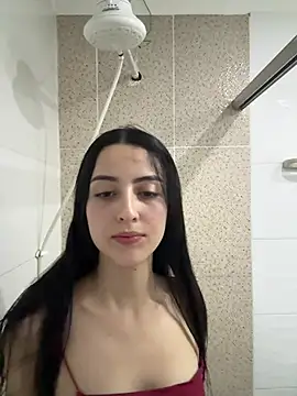 Snapshot of violetta_cutest_ chatting on March 29, 7:47 pm violetta cutest online show from March 29, 7:47 pm