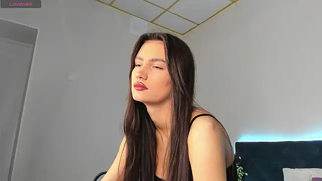 Adele Lanea online show from June 12, 1:04 am