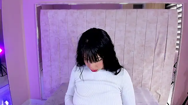 Snapshot of _Mishell22 chatting on March 12, 2:12 pm Mishell22 online show from March 12, 2:12 pm