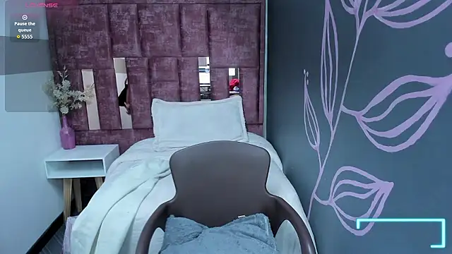 Snapshot of Ashleey__Sweet_ chatting on February 26, 11:53 am Ashleey Sweet online show from February 26, 11:53 am