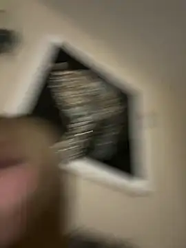 Snapshot of hyperafterdark chatting on March 7, 12:18 am hyperafterdark online show from March 7, 12:18 am