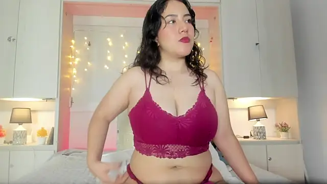 ElaRey  online show from May 8, 12:32 pm