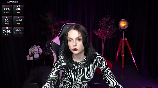 Wild Alice me online show from March 30, 3:02 pm