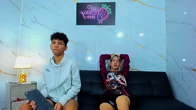 Snapshot of Spicy_guys chatting on March 20, 1:05 pm Spicy guys online show from March 20, 1:05 pm