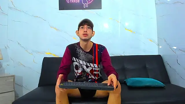 Snapshot of Spicy_guys chatting on March 23, 1:04 pm Spicy guys online show from March 23, 1:04 pm