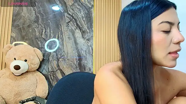 scarlett lumi online show from March 5, 10:55 am