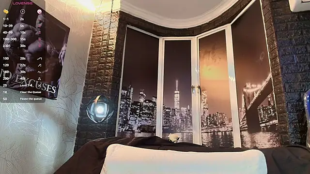 Snapshot of toower_ chatting on April 10, 4:28 am toower online show from April 10, 4:28 am