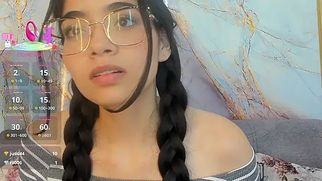 Snapshot of Carolina_pm chatting on March 16, 10:36 pm Carolina pm online show from March 16, 10:36 pm