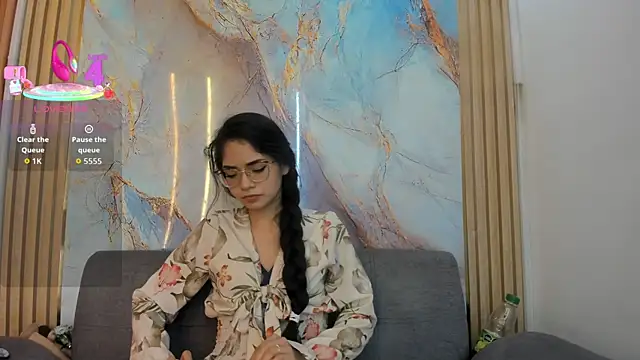 Snapshot of Carolina_pm chatting on April 6, 10:54 pm Carolina pm online show from April 6, 10:54 pm