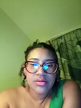 gigiblue89 online show from March 5, 10:11 am