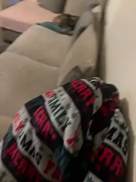 Crevette311 online show from November 25, 11:21 am