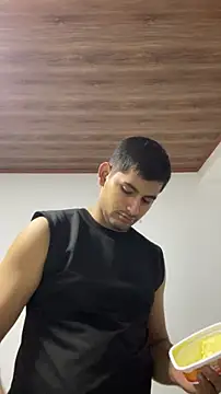 Snapshot of walterktm chatting on March 5, 11:56 pm walterktm online show from March 5, 11:56 pm