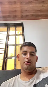 Snapshot of walterktm chatting on March 23, 9:41 pm walterktm online show from March 23, 9:41 pm