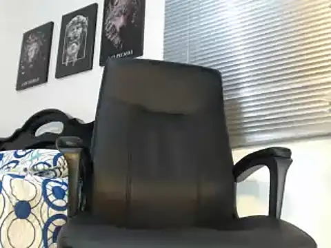 Snapshot of Kratoswolf chatting on July 28, 1:54 pm Kratoswolf online show from July 28, 1:54 pm