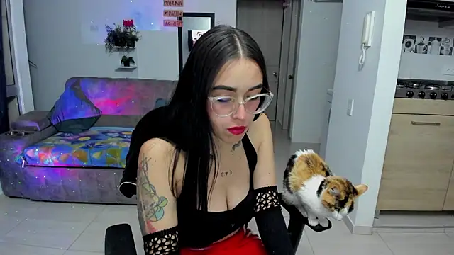 Snapshot of SamSmith88 chatting on February 20, 12:40 am SamSmith88 online show from February 20, 12:40 am