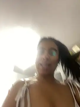 karla-hank online show from February 19, 11:39 am