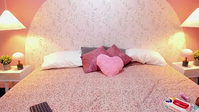 Angelie Rosebrm online show from February 24, 12:30 am