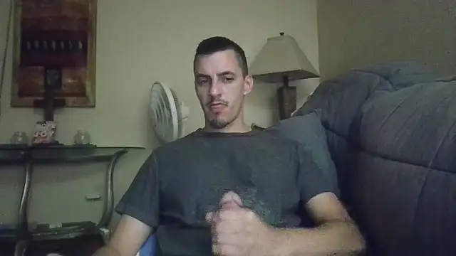 luverrboyy online show from July 14, 5:34 am