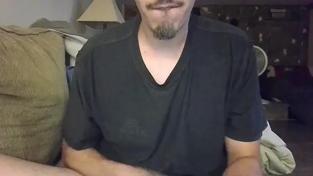 luverrboyy online show from July 17, 3:02 am