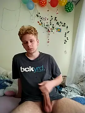 Snapshot of reiii07 chatting on March 20, 2:44 pm reiii07 online show from March 20, 2:44 pm