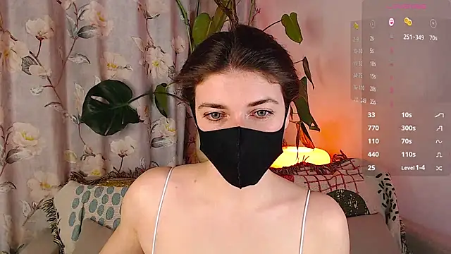 Ruby 04 online show from March 29, 4:29 pm