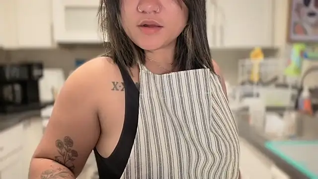 yourvibedealer online show from July 12, 9:44 am