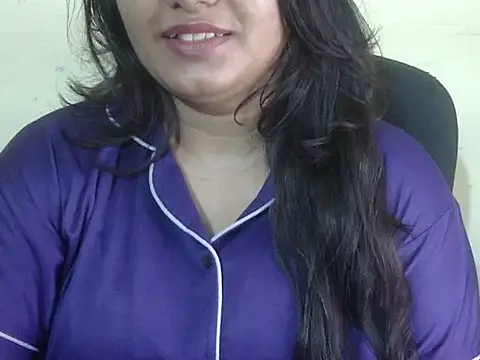 Aniya Hazel online show from March 27, 8:19 pm