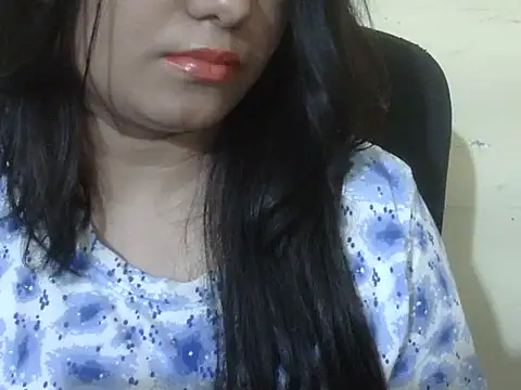 Aniya Hazel online show from March 28, 10:31 pm