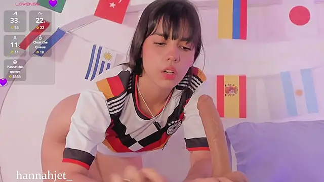 hannah jet online show from June 29, 7:14 pm