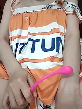 Chery18 sweet online show from April 4, 8:23 am