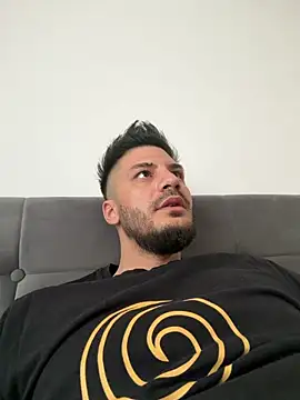 Snapshot of darkciupe chatting on March 26, 10:43 am darkciupe online show from March 26, 10:43 am