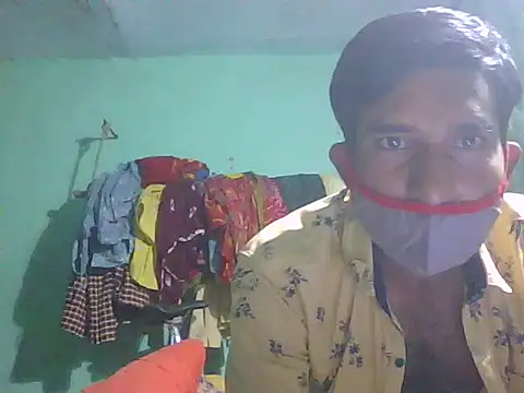 Snapshot of KingSeduceX chatting on February 18, 4:47 pm KingSeduceX online show from February 18, 4:47 pm