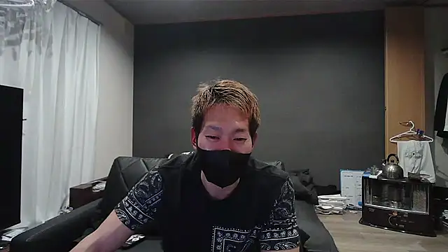 Snapshot of ryuaaaaa chatting on March 10, 2:44 pm ryuaaaaa online show from March 10, 2:44 pm