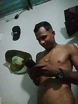 blackhot22c online show from June 15, 6:32 pm