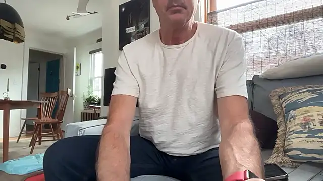 Snapshot of Guy__Grey chatting on March 11, 2:56 pm Guy Grey online show from March 11, 2:56 pm