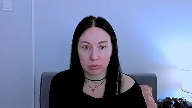 Snapshot of MiaFair chatting on March 10, 4:01 pm MiaFair online show from March 10, 4:01 pm