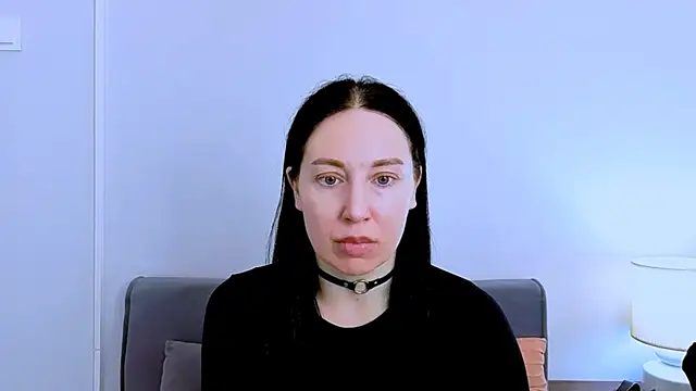 Snapshot of MiaFair chatting on March 11, 4:13 pm MiaFair online show from March 11, 4:13 pm