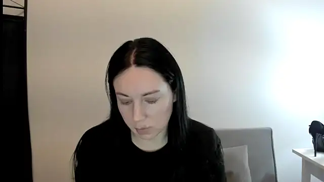 Snapshot of MiaFair chatting on March 14, 5:18 pm MiaFair online show from March 14, 5:18 pm