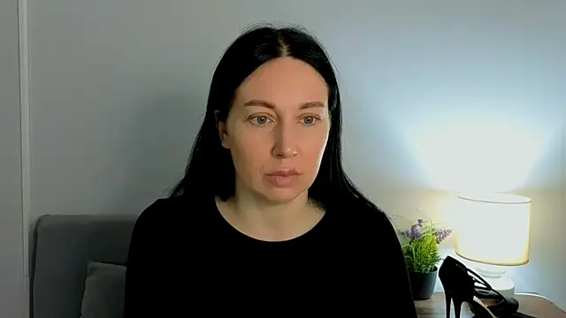 Snapshot of MiaFair chatting on March 20, 4:12 pm MiaFair online show from March 20, 4:12 pm